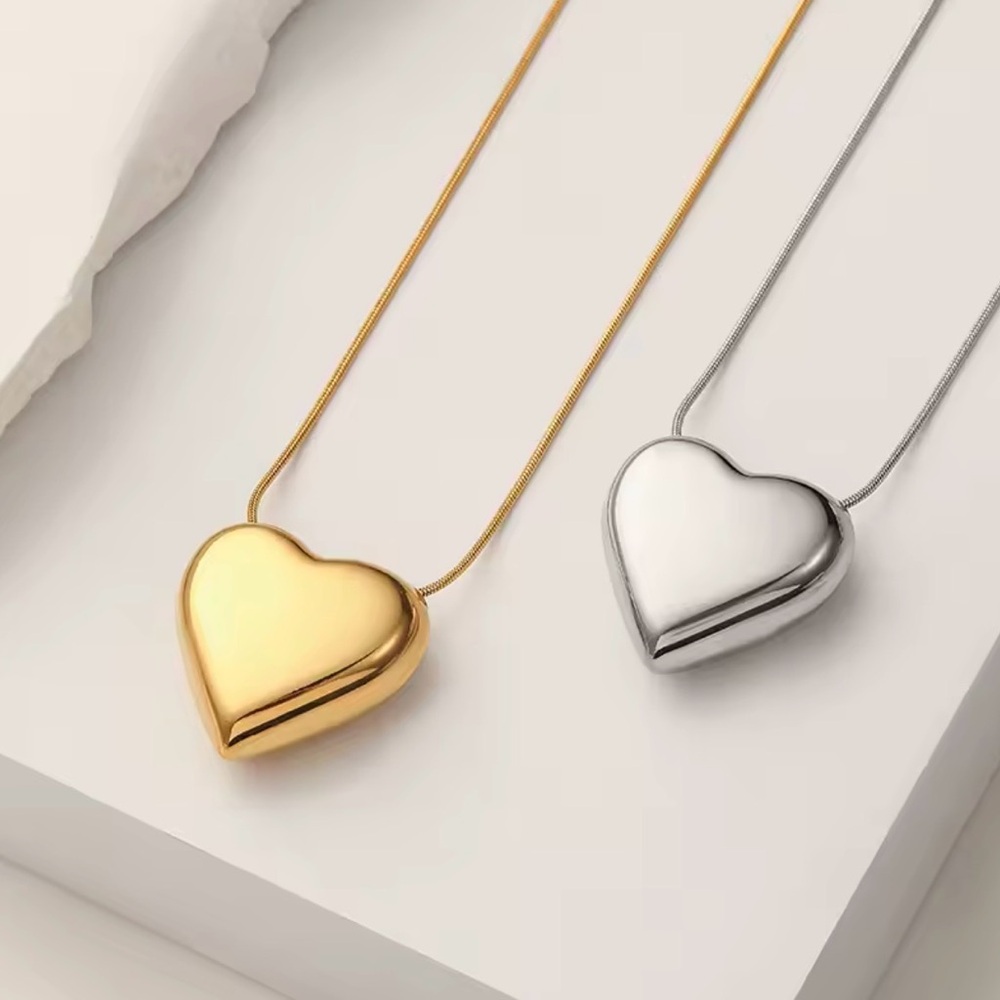 Big Heart Pendant Chain Necklace - Gold or Silver